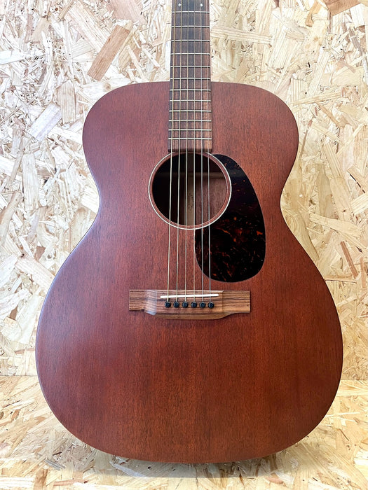Martin 000-15M Mahogany Solid Acoustic Guitar - Pre-owned