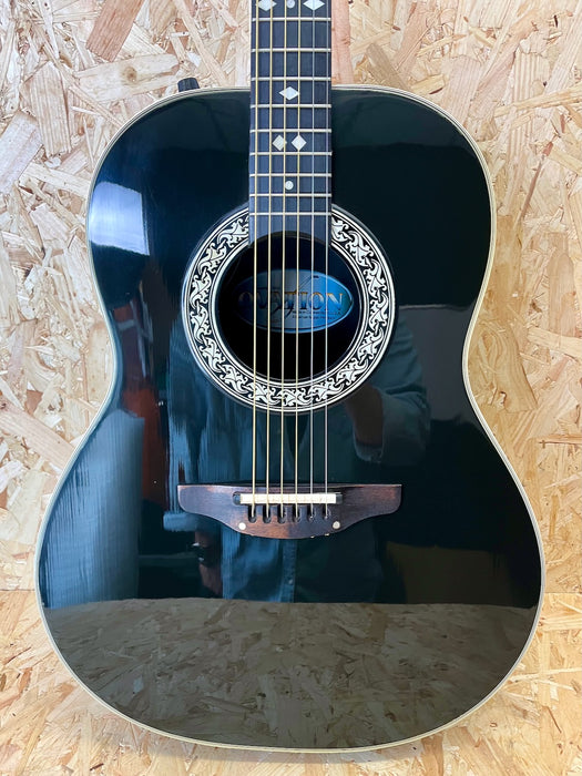 Pre-owned 1982 Ovation Roundback Deluxe Balladeer Model 1612 Electro Acoustic