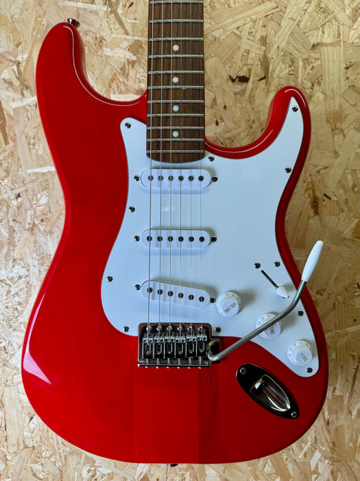 Marlin Strat Style Guitar Red - Pre-Owned