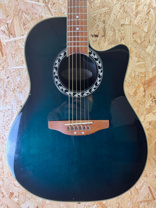 Pre-owned Ovation Roundback Applause AE27