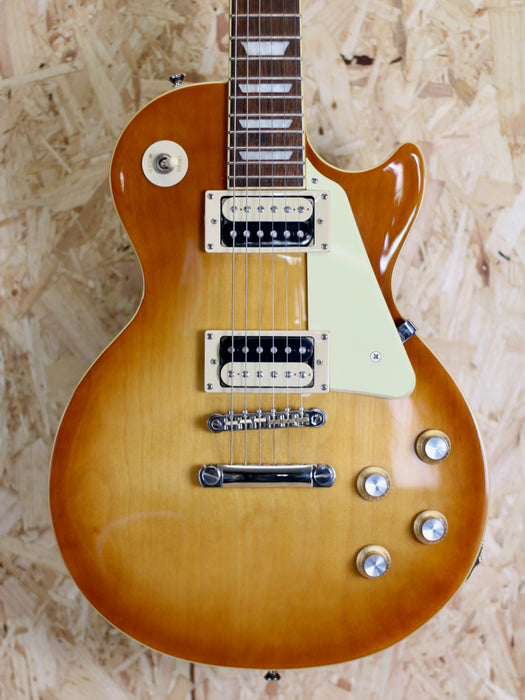 2022 Epiphone Les Paul Classic in Honey Burst - Pre-Owned