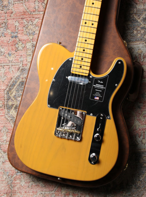 Fender American Professional II Telecaster®, Maple Fingerboard, Butterscotch Blonde - Guitar Warehouse