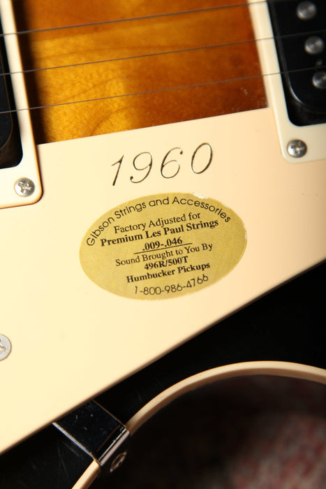 Pre-Owned 2001 Gibson Les Paul Classic 1960 RI - Tobacco Burst