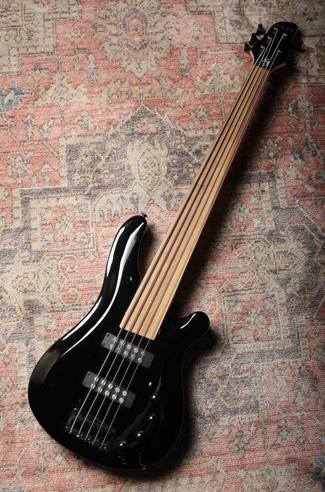 Pre-Owned Harley Benton B-550 FL BK Fretless Five String Bass - Gloss Black