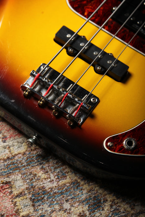 Pre-Owned Vintage V42 PJ Bass - 3 Tone Sunburst