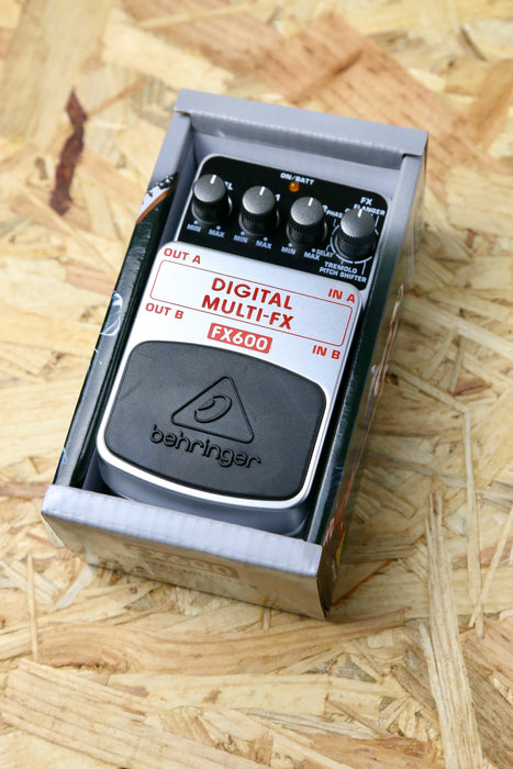 Behringer Digital Multi-FX Pedal - Boxed - Pre-owned