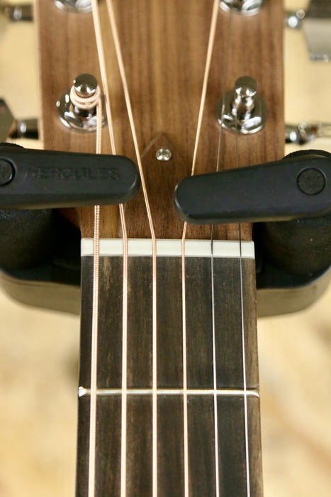 Sheeran by Lowden W04 Electro Acoustic w/Gigbag - Pre-owned