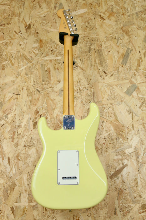 Fender Player II Stratocaster®, Maple Fingerboard, Hialeah Yellow (B-Stock)
