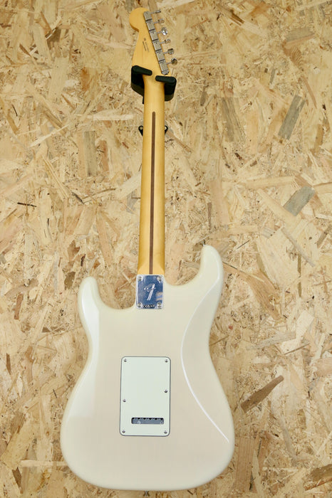 Fender Player II Stratocaster® HSS, Rosewood Fingerboard, White Blonde (B-Stock)