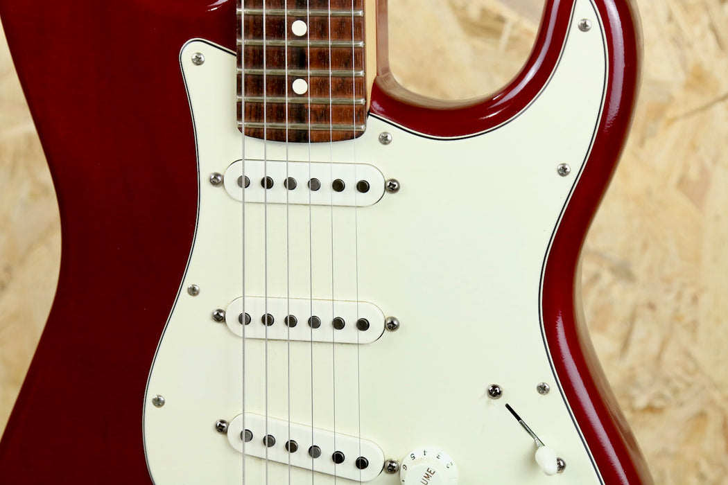 2006 Fender Highway One USA Stratocaster 70's Headstock in Wine Red w/Hardcase - Pre-owned