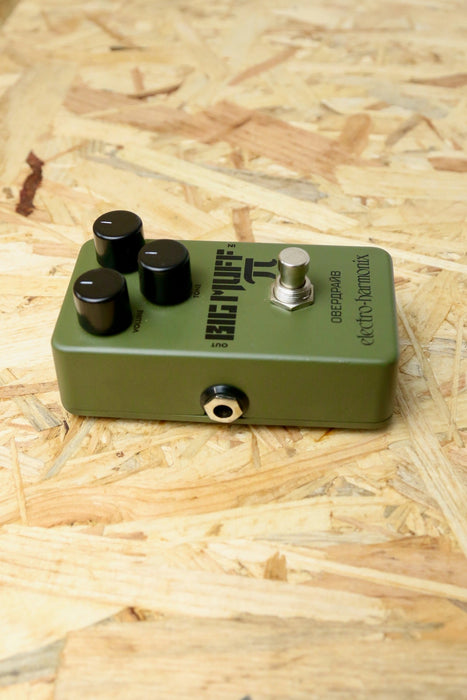 Electro Harmonix Green Russian Big Muff Pedal - Boxed - Pre-owned