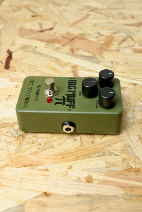 Electro Harmonix Green Russian Big Muff Pedal - Boxed - Pre-owned