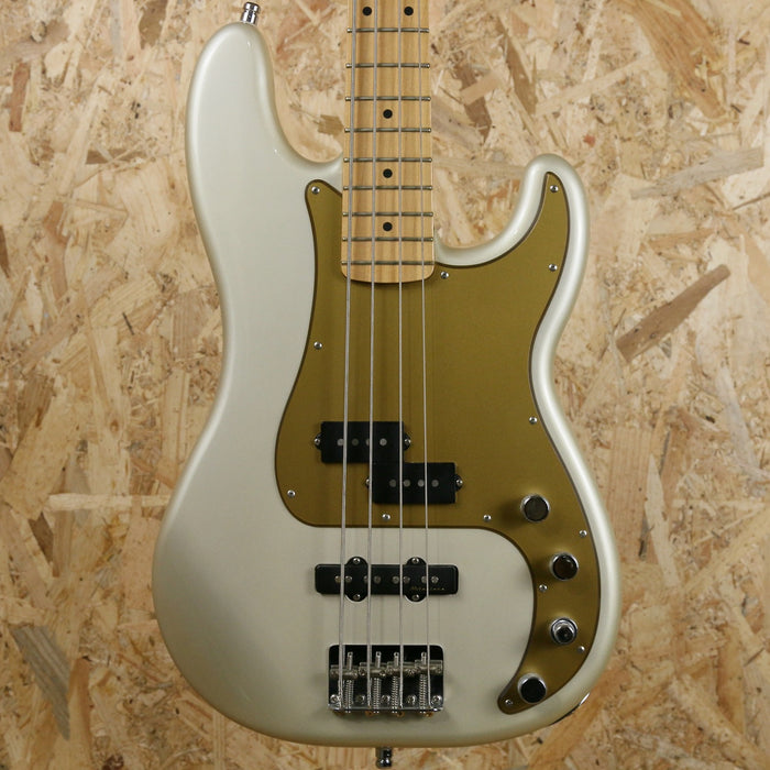 2011 Fender MIM Deluxe Active P Bass Special in Blizzard Pearl - w/Hardcase - Pre-owned