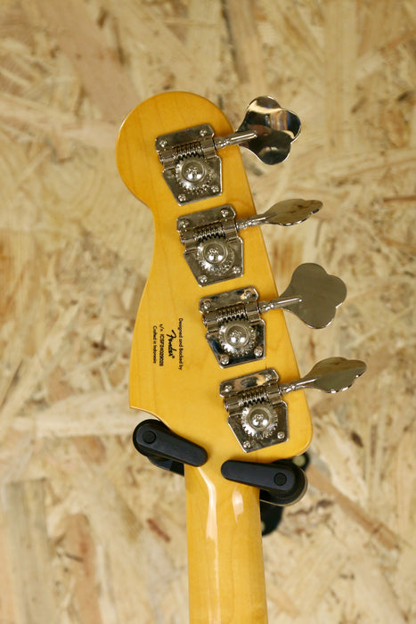 2024 Squier Limited Edition Classic Vibe 70's Precision Bass Guitar in Antigua Burst - Pre-owned