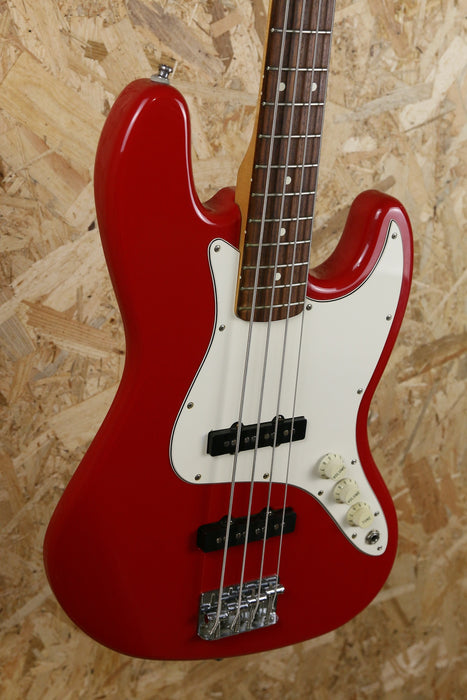 1997 Fender MIM Jazz Bass in Red - Pre-owned