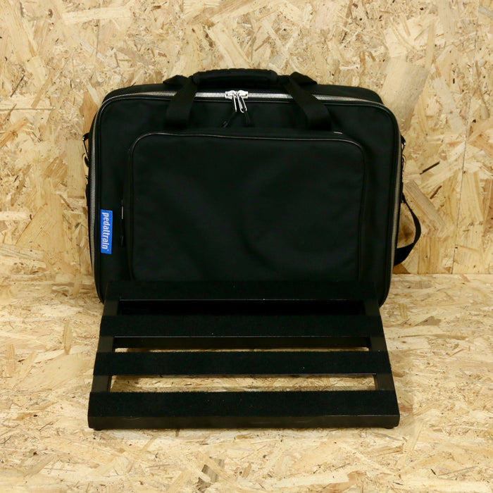 Pedaltrain Classic Junior Pedalboard with Padded Soft Case - Pre-owned