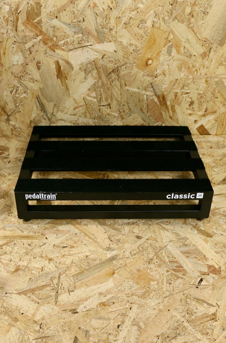 Pedaltrain Classic Junior Pedalboard with Padded Soft Case - Pre-owned