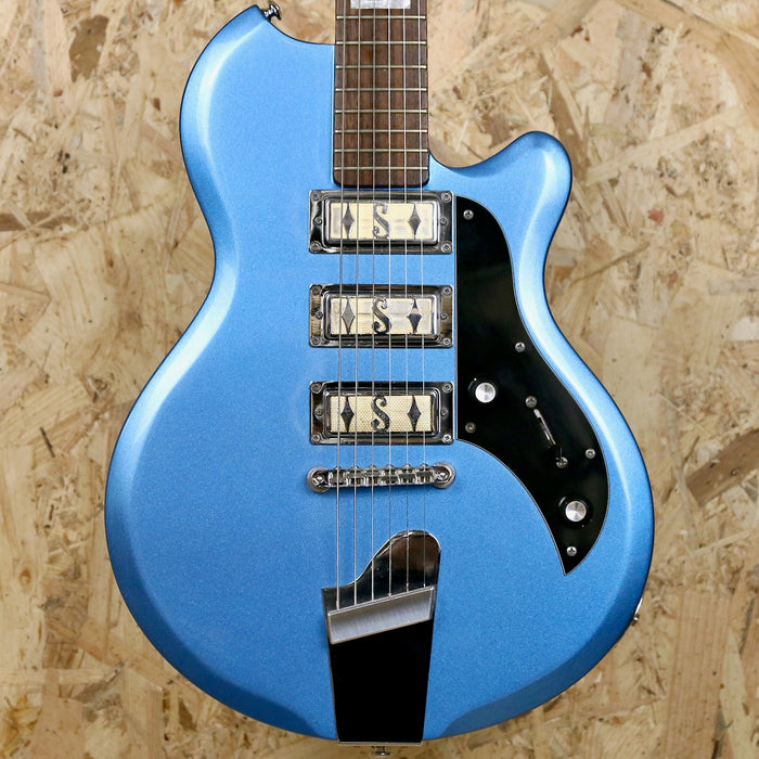 Supro 2030BM Hampton Triple Pickup Island Series in Metallic Ocean Blue - Pre-Owned