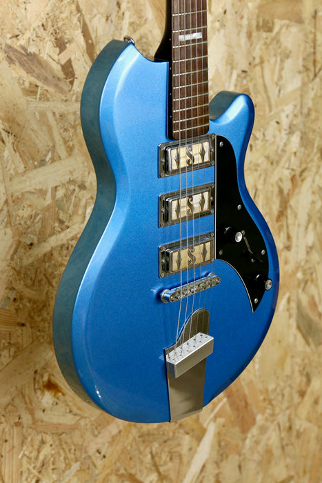 Supro 2030BM Hampton Triple Pickup Island Series in Metallic Ocean Blue - Pre-Owned