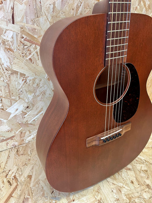 Martin 000-15M Mahogany Solid Acoustic Guitar - Pre-owned