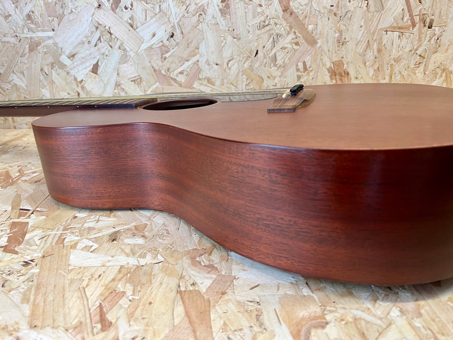 Martin 000-15M Mahogany Solid Acoustic Guitar - Pre-owned