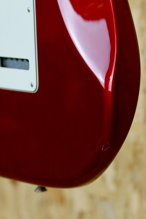 2013 Fender Mex Standard in Candy Apple Red - Pre-owned