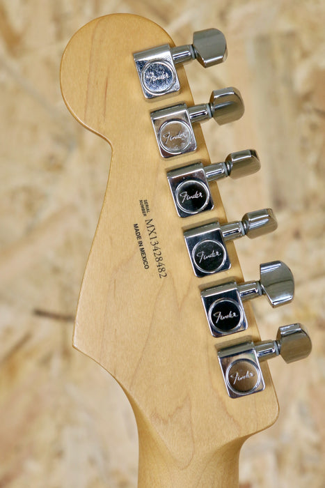 2013 Fender Mex Standard in Candy Apple Red - Pre-owned