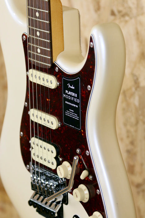 Fender Player II Modified Stratocaster - HSS Floyd Rose - Rosewood Fingerboard, Olympic Pearl
