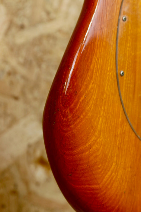 1980's Ernie Ball Music Man Stingray Bass Guitar in Honeyburst - Pre-owned