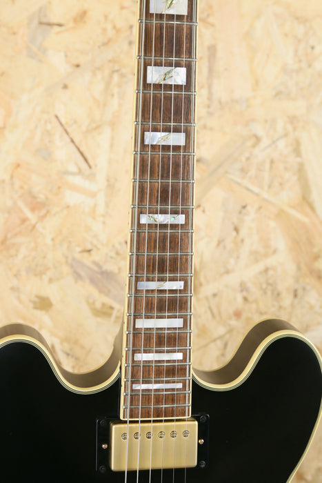 2022 Epiphone Emily Wolfe Sheraton Semi Acoustic w/Bag - Black - Pre-owned