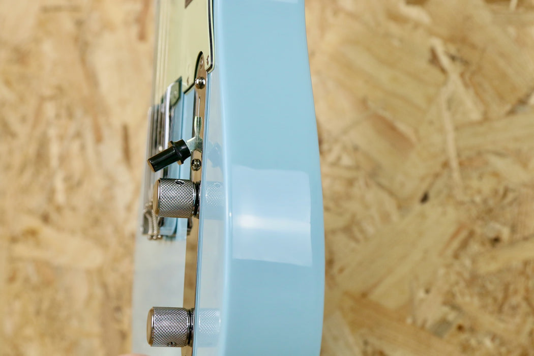 Fender Vintera® II '60s Telecaster®, Rosewood Fingerboard, Sonic Blue - B-Stock