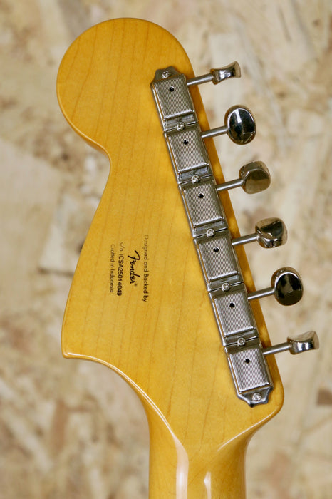 2025 Fender Squier Classic Vibe '70s Jaguar®, Laurel Fingerboard, 3-Color Sunburst - Pre-owned