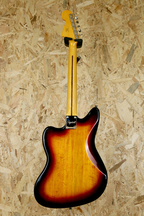 2025 Fender Squier Classic Vibe '70s Jaguar®, Laurel Fingerboard, 3-Color Sunburst - Pre-owned