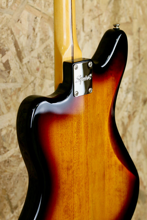 2025 Fender Squier Classic Vibe '70s Jaguar®, Laurel Fingerboard, 3-Color Sunburst - Pre-owned