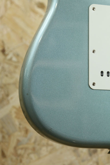 2022 Fender Vintera 60s Stratocaster in Ice Blue Metallic - Pre-owned