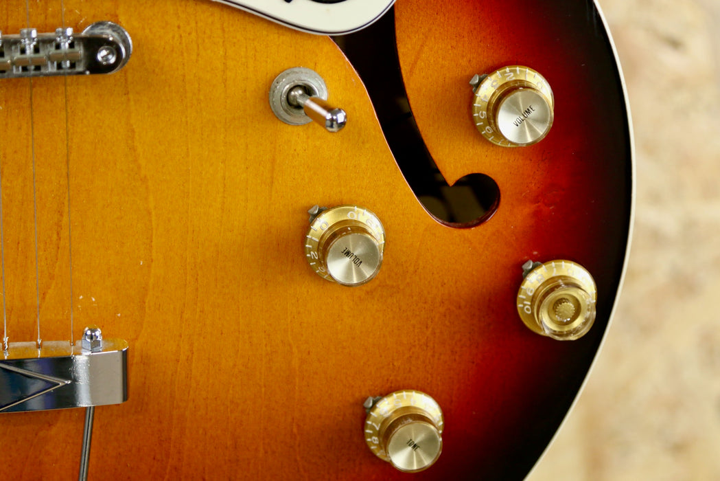 1997 Epiphone Casino VC Vintage Re-issue - Peerless in Sunburst - Pre-owned