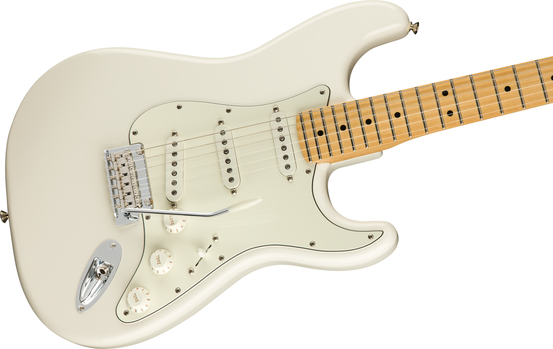 Fender Player Stratocaster®, Maple Fingerboard, Polar White