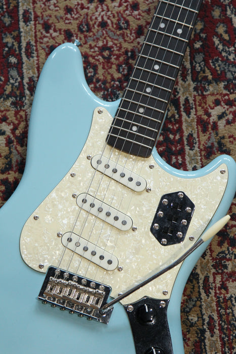 2020 Squier Paranormal Cyclone 3 Single Coil - Daphne Blue