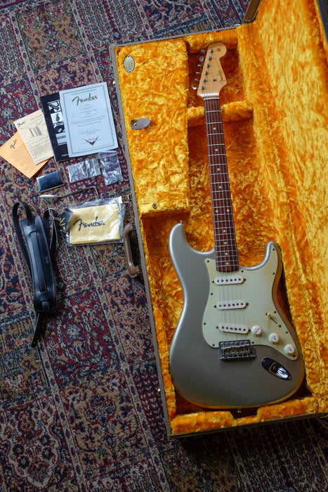 2002 Fender Custom Shop Stratocaster 1960 Relic Inca Silver