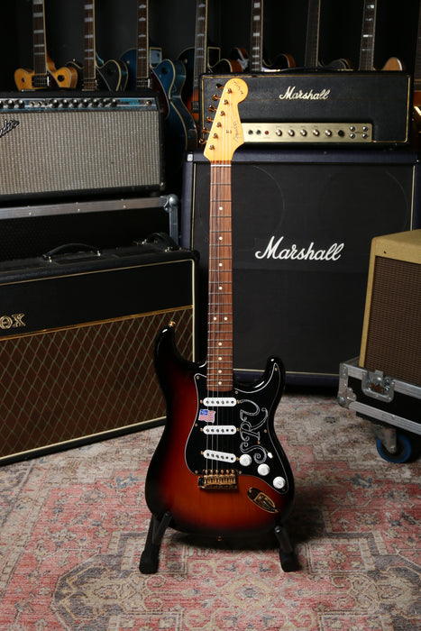 Fender SRV Stevie Ray Vaughan Stratocaster® - 3 Color Sunburst - Guitar Warehouse