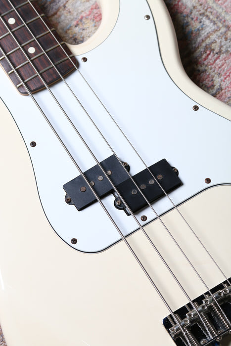 1998 Fender Precision Bass - Vintage White - Pre-owned